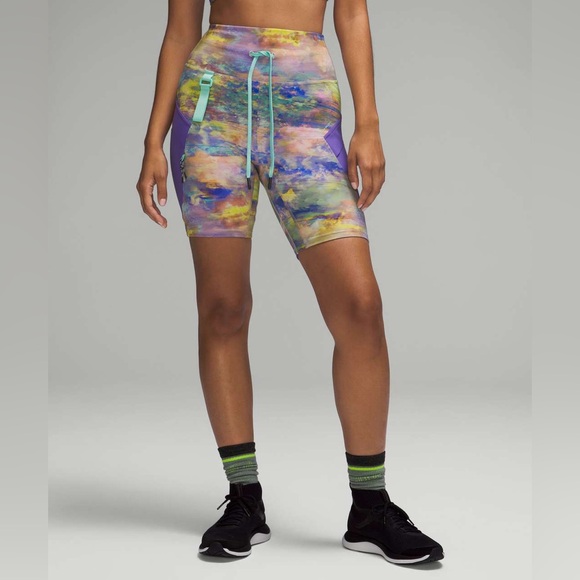 lululemon athletica Pants - Lululemon Cargo Super-High-Rise Hiking Short 8" Womens Size 8